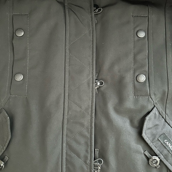 Canada Goose Kensington Parka Down Jacket, Women, XS, Excellent pre owned - Picture 10 of 13